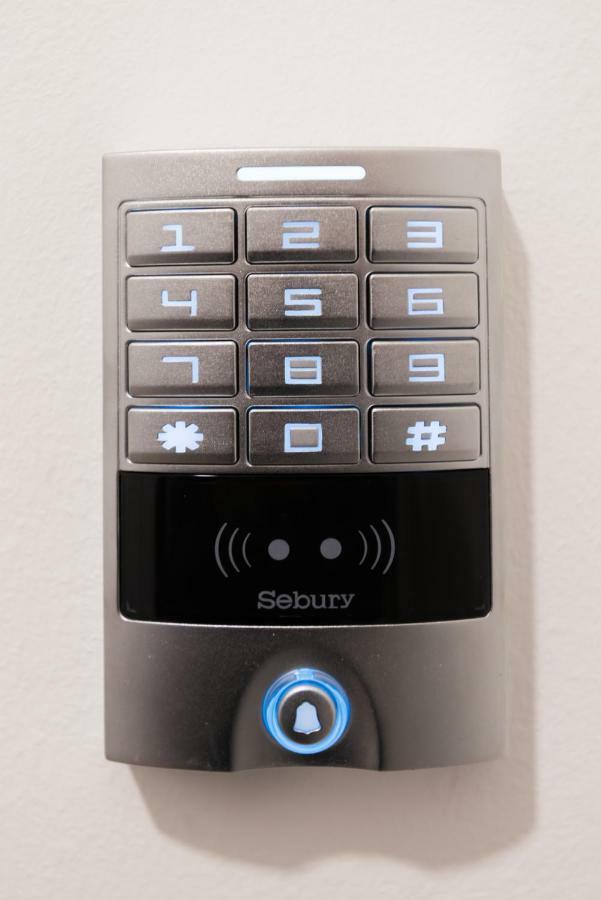 Apartmán H4U Smart Deluxe Záhřeb Exteriér fotografie