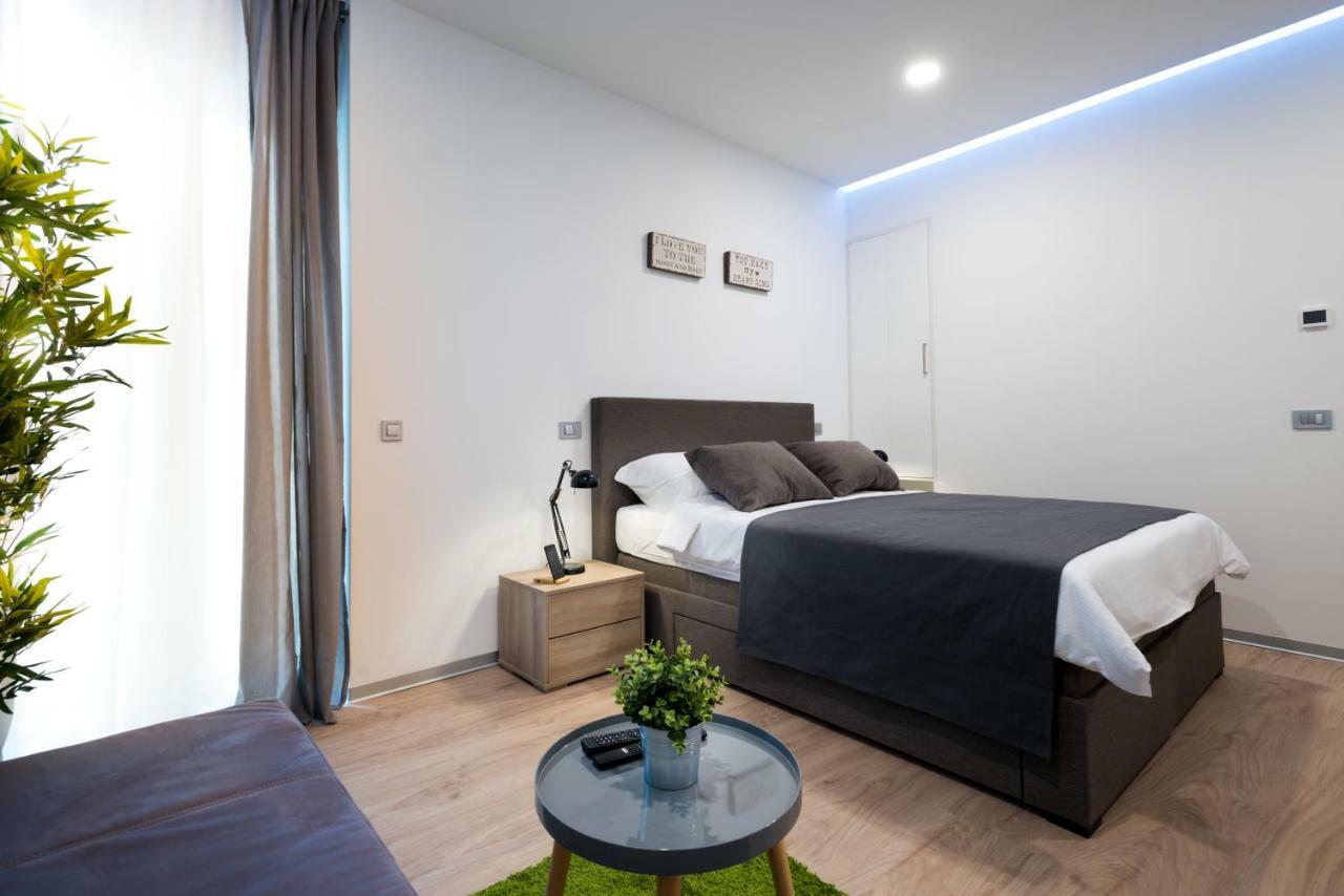 Apartmán H4U Smart Deluxe Záhřeb Exteriér fotografie